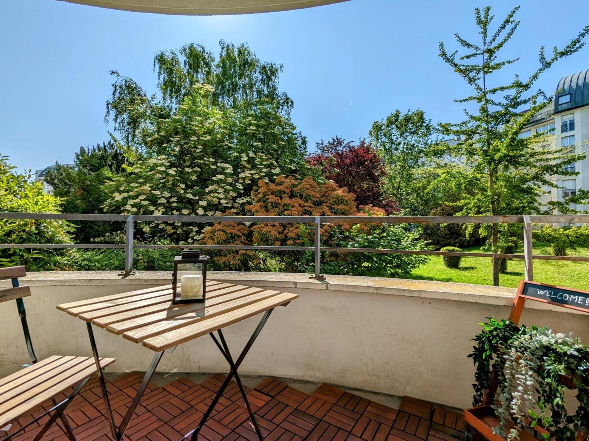 Studio Cosy Au Pied De La Gare De Cergy Le Haut - 35 Min De Paris Apartamento Exterior foto